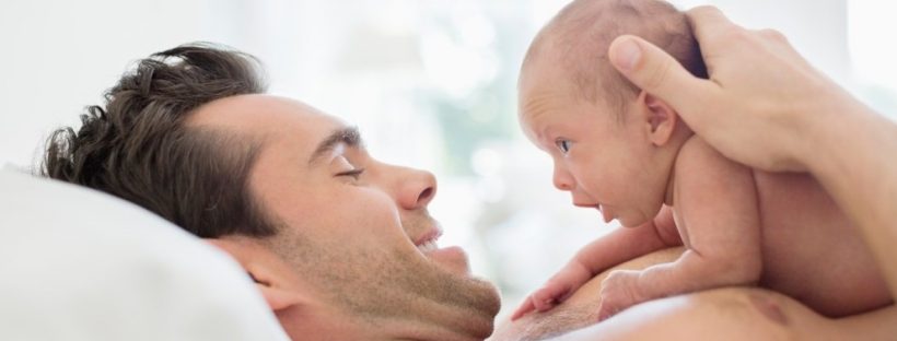 nourrisson bébé besoins chiropracteur allaitement maternage portage
